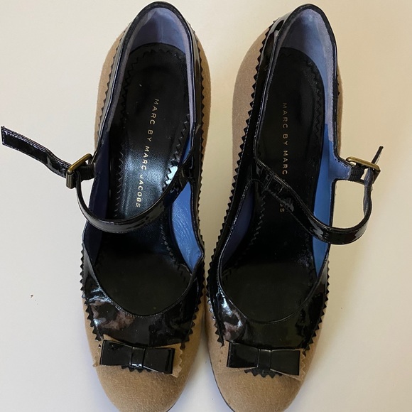 Sold - Picture 3 of 4